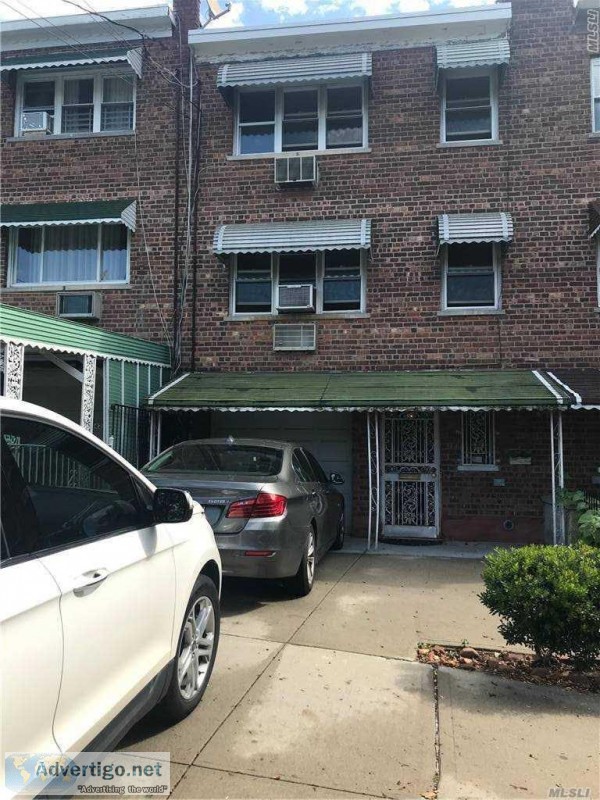 (ID3268000)  Spacious Bronx 2nd Floor 3 Bedroom Apartment