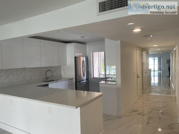 22 Spacious Upgraded Condo in Weston FL