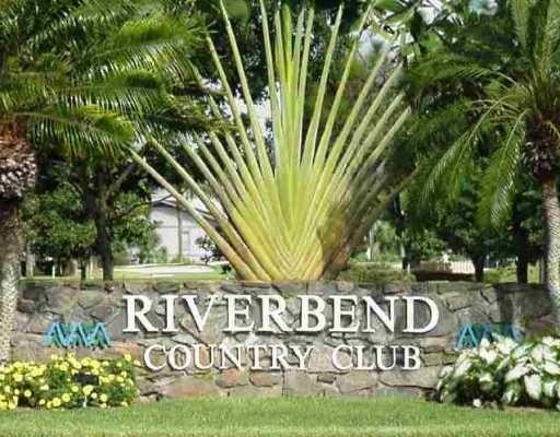 Florida lifestyle Golf Tennis Gated Community