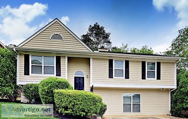5876 Old Wellborn Trce  Lithonia GA 30058