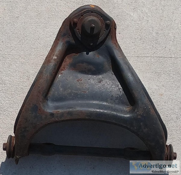 1968-1982 upper right control arm