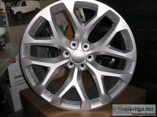 4 24 inch snowflake wheels