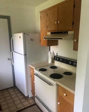 Large 2 bedroom 1 bath for rent