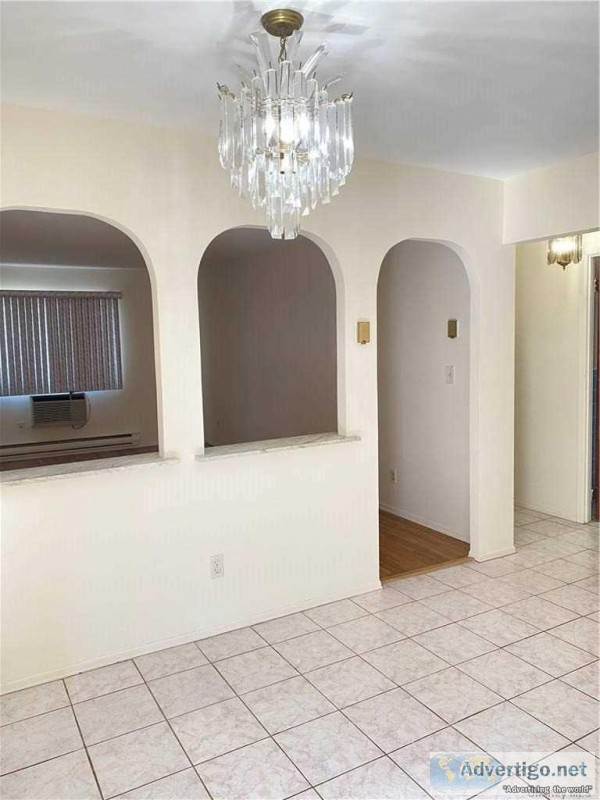 (ID1397139) Freshly Painted 1st Floor 1 Br Apt In Whitestone