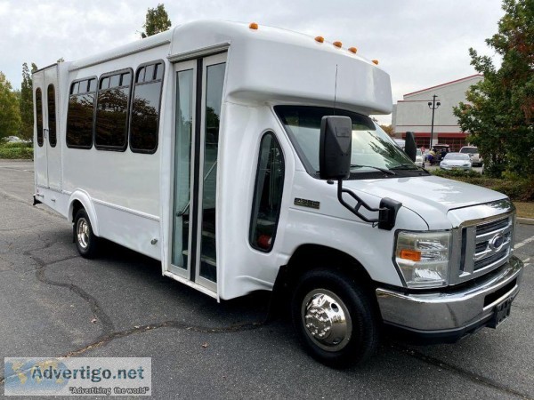 2011 Ford E350 Non-CDL Wheelchair Bus For Sale (A5139)