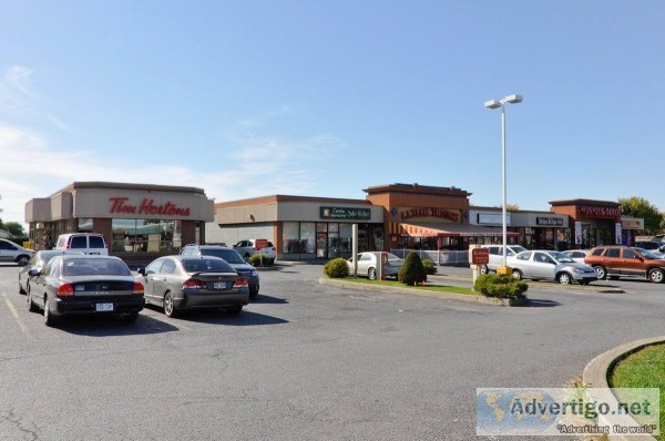 St-Jean-sur-Richelie u - Local à louer 1500 pc à 212