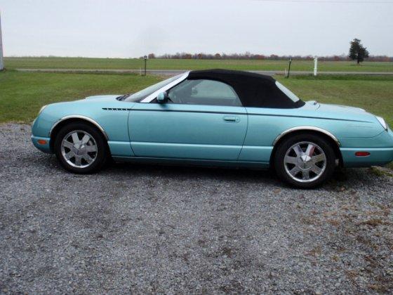 2002 FORD THUNDERBIRD CONVERTIBLE wHARDTOP INCLUDED