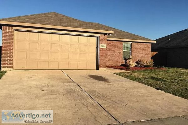 7629 Hollow Point Dr Fort Worth TX 76123