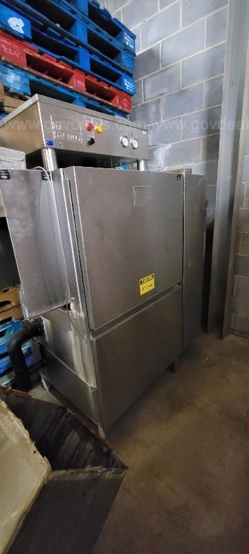 2013 Meiko K-44E Dishwasher