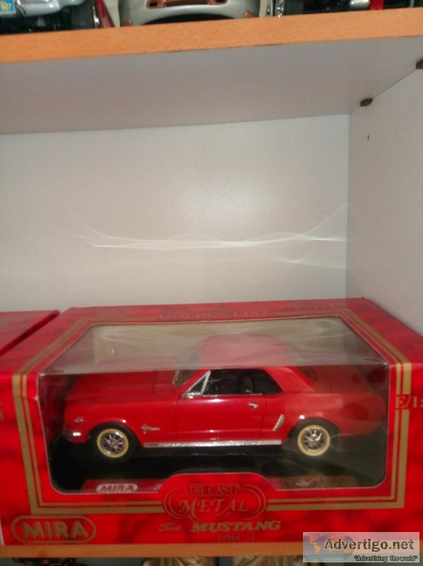 1964 12 Ford Mustang Diecast