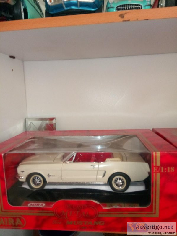 1964 12 Ford Mustang Convertible Diecast