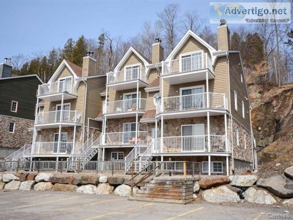 Condo à louer 3 mois minimum 3 chambres St-Sauveur