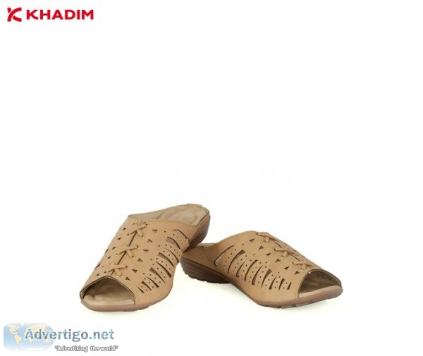 Stylish flat sandals for ladies by khadim