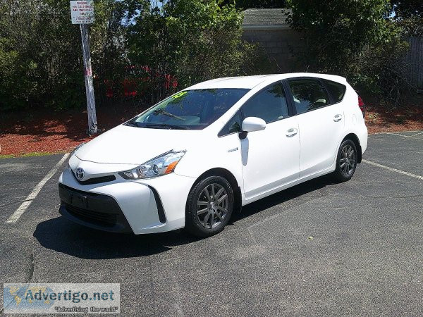 2015 Toyota Prius V3