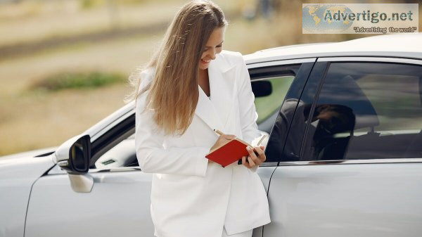 Get cheap rent a car dubai monthly service