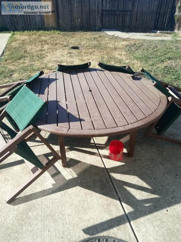 Outdoor Patio Table and Furniture