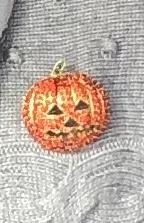 Lost ladies pumpkin broochpin