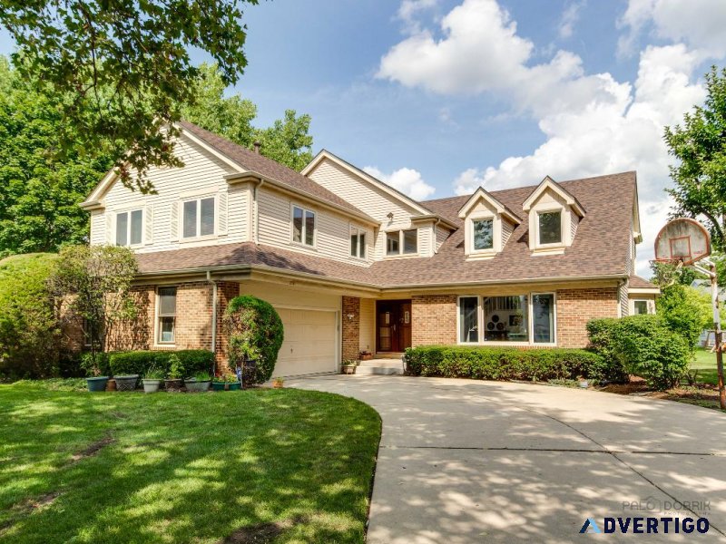 Stunning and Elegant Expanded Cornelian Model In Buffalo Grove