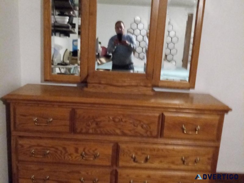 Oak dresser wmirror