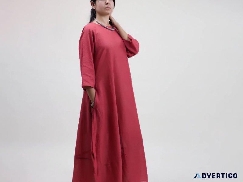 Maroon solid round neck women kaftan dress