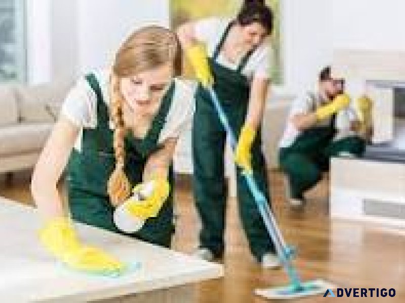 Cleaning uniforms oman