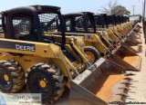 John Deere 317 Skid Steer