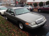 2000 Crown Victoria  75k  one owner  clean title  runs new