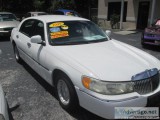 1999 Lincoln Town Car Executive 4dr Sedan