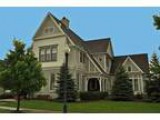Stunning &quotCollection&quo t Home