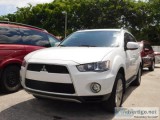 2013 Mitsubishi Outlander SE