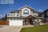 STUNNING OPEN CONCEPT NEWER HOME