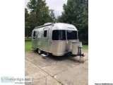 CLOUD 19 BAMBI Airstream FLYING 2017