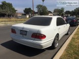 2001 MERCEDES E320