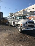 2004 Ford F750 SD