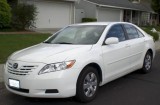 --2010 TOYOTA CAMRY LE--
