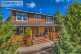 Updated and move-in ready NW Bend home (Miller PacCrest and Summ