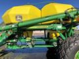 2004 John Deere 1890 40  Airseeder w1910 Cart