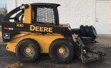 John Deere Skid Steer