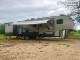 By Owner 2016 36 ft. Crossroads Longhorn Rezerve w4 slides