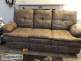 Reclining sofa