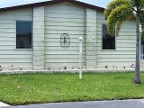 IMMACULATE  MOVE-IN READY 3 BR2 BA MOBILE HOME MELBOURNE FL