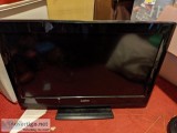 Sanyo Black 32 inch Flat TV with built in Cd player