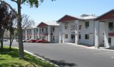 APARTMEN TS AVAILABLE 705