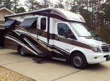 2016 Winnebago NAVION 24V