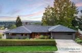 OPEN HOUSES 1012 and 1013 1PM-3PM Vermont Hills Mid-Century Mode