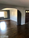 Renting front 3 bed 1 bath house in EAGLE ROCK - Ask about the s