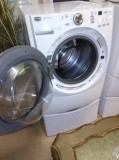 Maytag Washer and Dryer Front Load on Pedestal