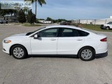 2013 Ford Fusion S sedan