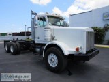 2005 Peterbilt 357 357 Cab and Chassis