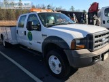 2005 Ford F-450 SD Crew Cab 2WD DRW